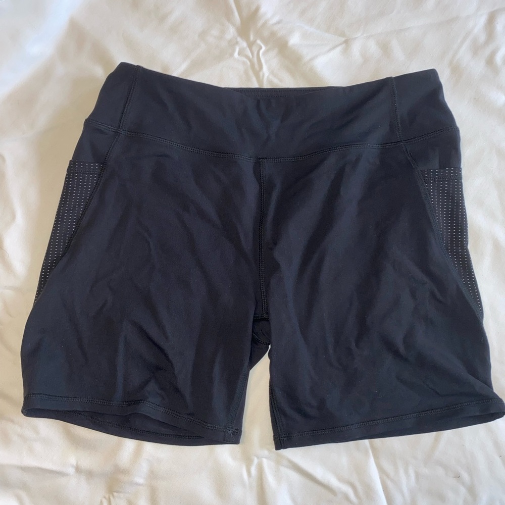 Black Biker Shorts W/ Pockets